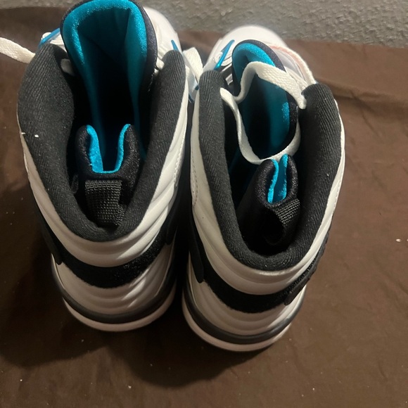 Jordan Black and Teal Sneakers Retro 8 South Beach Air Jordan Nike - Picture 6 of 7